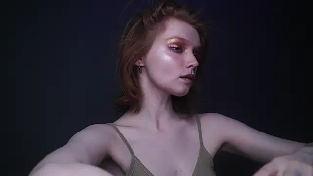 ginger hugs online show from 02.06.25