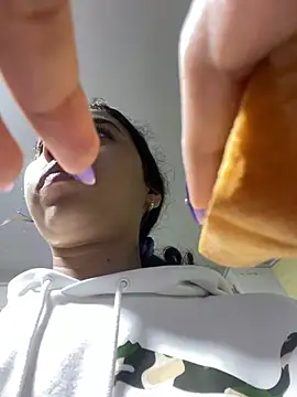 MissSussy online show from 02.28.25