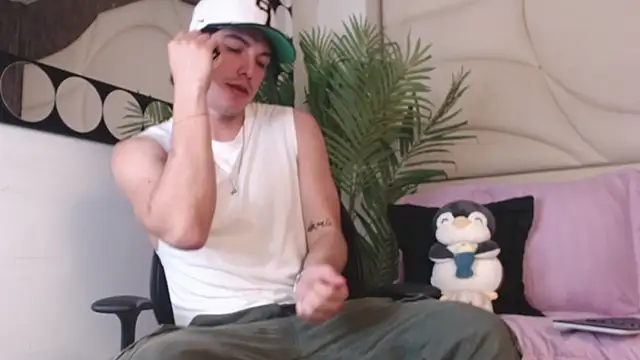 Karimferrer online show from 03.03.26