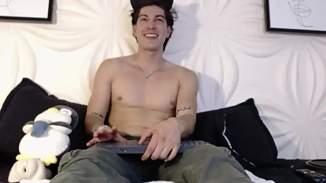 Karimferrer online show from 03.11.26