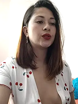 LisbethMoore  online show from 03.12.25