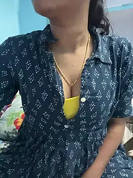 Snapshot of Spicy_sari_girl chatting on 01.09.25 Spicy sari girl online show from 01.09.25