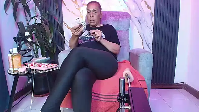 BrendaSex Hot online show from 04.25.26