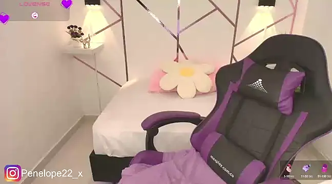 penelope22x  online show from 02.22.25