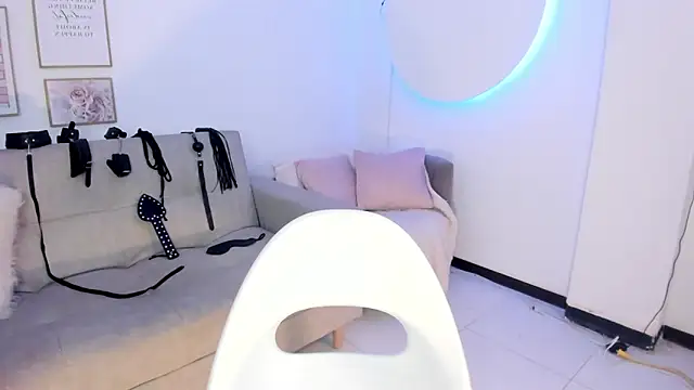 RACHEL EV online show from 01.31.25