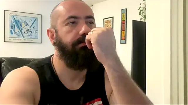 Snapshot of Agramarrbrazil chatting on 03.13.26 Agramarrbrazil online show from 03.13.26