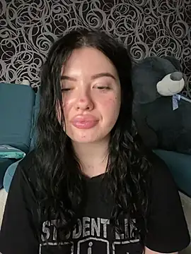 Kimi Ass online show from 02.24.25