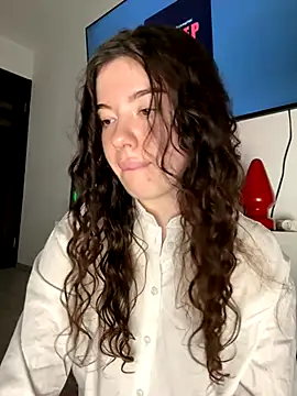 Kimi Ass online show from 11.09.25