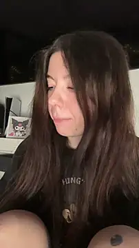 Kimi Ass online show from 05.05.26
