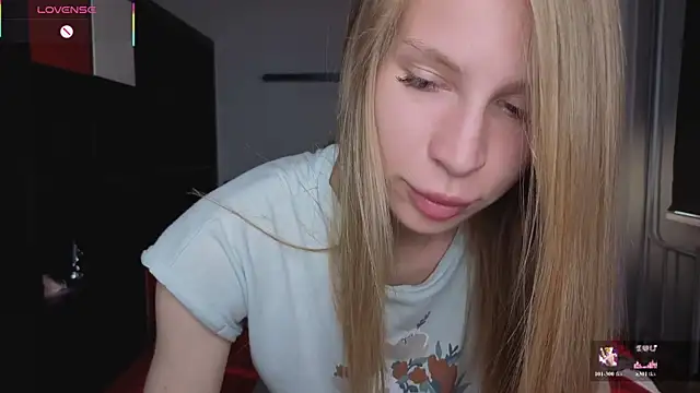 Elis Fox online show from 06.30.26