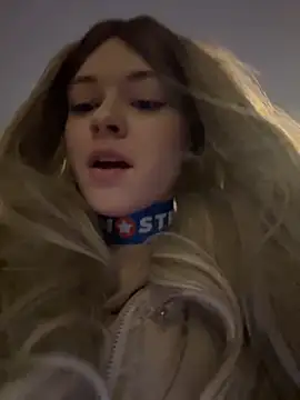 Snapshot of Times__Square chatting on 12.26.24 Times Square online show from 12.26.24