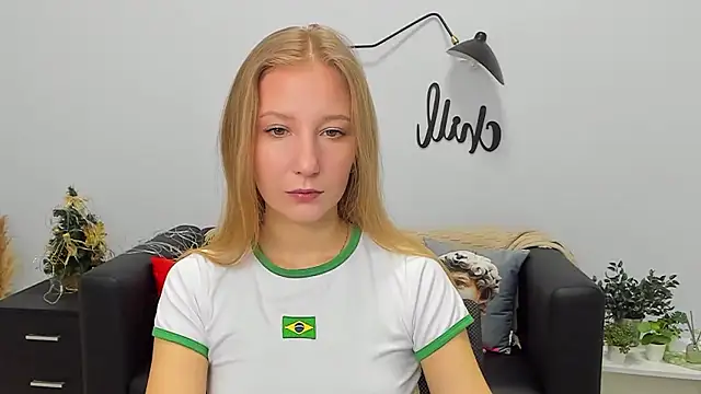 LolaWilsons online show from 01.10.26