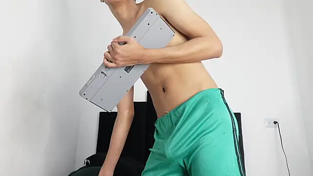 MarcoAlexLatino online show from 03.09.25