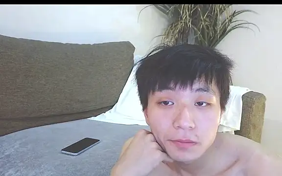 Snapshot of ace2p chatting on 09.29.25 ace2p online show from 09.29.25