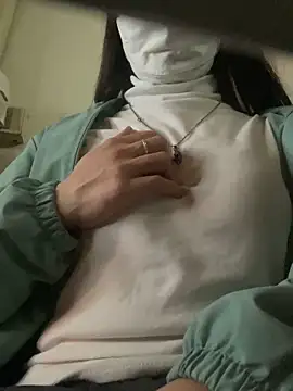 Snapshot of Tuongvy05 chatting on 01.17.25 Tuongvy05 online show from 01.17.25