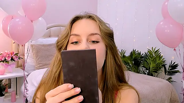 RozzitaBedberry online show from 01.28.25