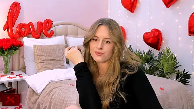 RozzitaBedberry online show from 02.16.25