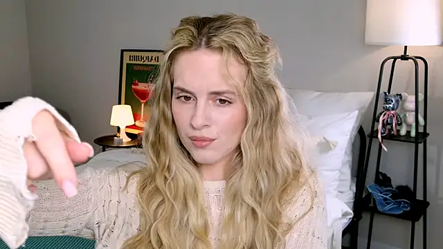 RozzitaBedberry online show from 10.09.25