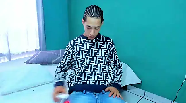 Snapshot of Chandler_ken chatting on 12.03.24 Chandler ken online show from 12.03.24