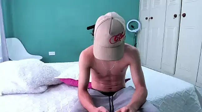 Snapshot of Chandler_ken chatting on 02.07.25 Chandler ken online show from 02.07.25