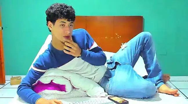 Snapshot of Chandler_ken chatting on 03.06.25 Chandler ken online show from 03.06.25