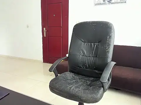 Snapshot of Chandler_ken chatting on 10.11.25 Chandler ken online show from 10.11.25