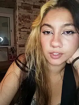 Snapshot of blvckbabyweed07 chatting on 04.04.26 blvckbabyweed07 online show from 04.04.26