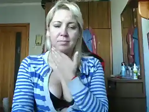 IrinaB1 online show from 10.26.25