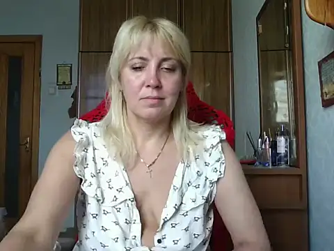 IrinaB1 online show from 06.21.26