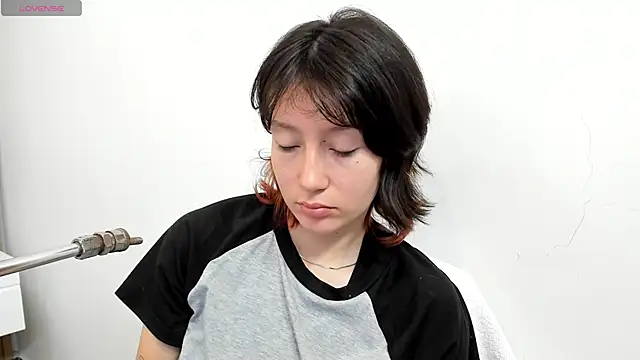 lizzy davis 1 online show from 02.01.26