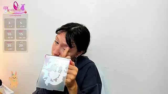 lizzy davis 1 online show from 04.23.26
