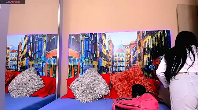 CristalLoren online show from 02.11.25