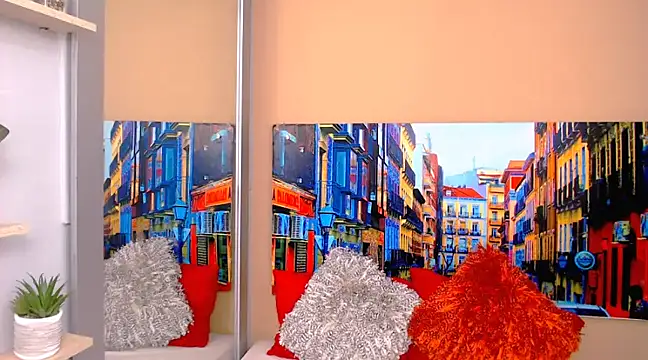 CristalLoren online show from 02.12.25