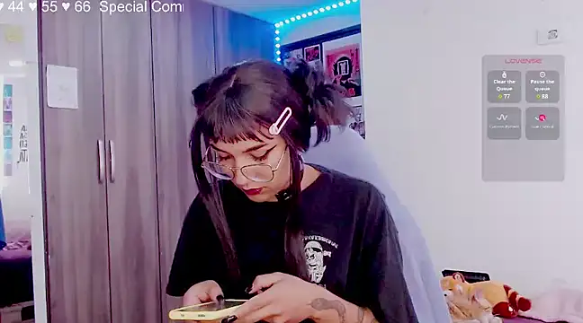 melissahowl online show from 03.13.25