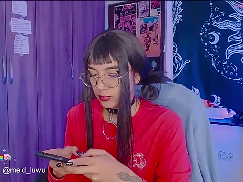 melissahowl online show from 11.26.25