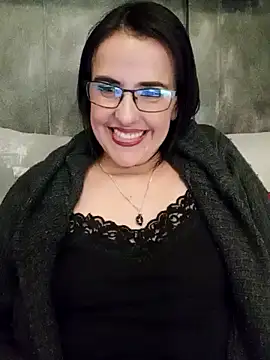 Snapshot of IsisBlake chatting on 02.11.25 IsisBlake online show from 02.11.25