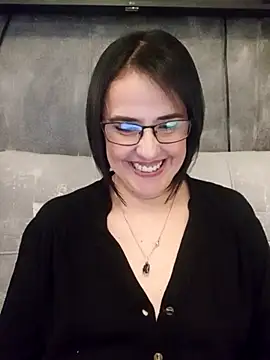 Snapshot of IsisBlake chatting on 02.20.25 IsisBlake online show from 02.20.25