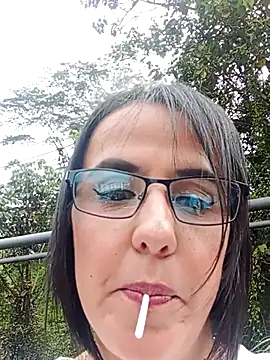 Snapshot of IsisBlake chatting on 02.22.25 IsisBlake online show from 02.22.25