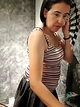 Snapshot of IsisBlake chatting on 02.23.25 IsisBlake online show from 02.23.25