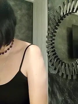 Snapshot of IsisBlake chatting on 02.28.25 IsisBlake online show from 02.28.25