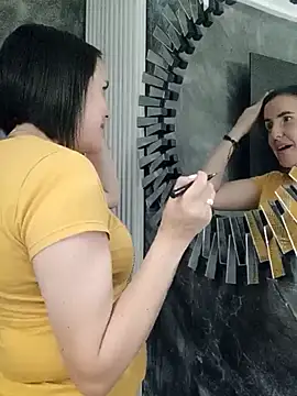 Snapshot of IsisBlake chatting on 03.04.25 IsisBlake online show from 03.04.25