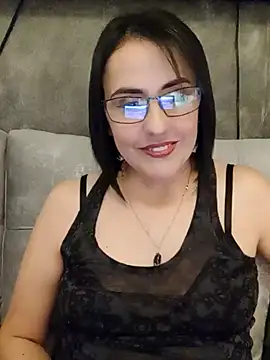 Snapshot of IsisBlake chatting on 03.07.25 IsisBlake online show from 03.07.25