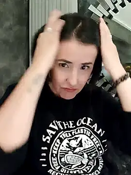 Snapshot of IsisBlake chatting on 03.14.25 IsisBlake online show from 03.14.25