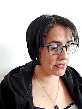 Snapshot of IsisBlake chatting on 03.18.25 IsisBlake online show from 03.18.25