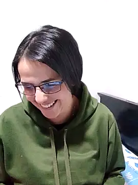 Snapshot of IsisBlake chatting on 03.18.25 IsisBlake online show from 03.18.25