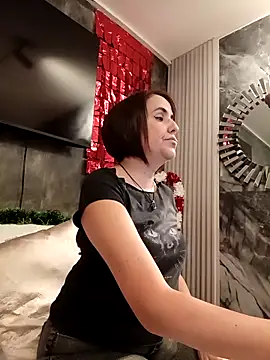 Snapshot of IsisBlake chatting on 11.11.25 IsisBlake online show from 11.11.25