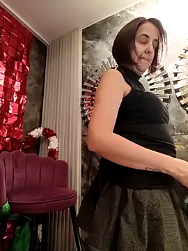 Snapshot of IsisBlake chatting on 11.30.25 IsisBlake online show from 11.30.25