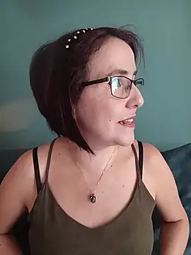 IsisBlake online show from 06.21.26