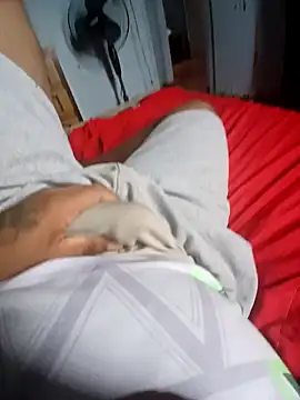 Snapshot of morenogts69 chatting on 02.02.25 morenogts69 online show from 02.02.25