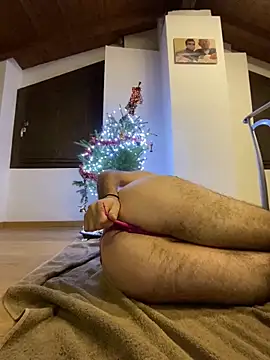 Snapshot of voglioso97 chatting on 12.17.25 voglioso97 online show from 12.17.25